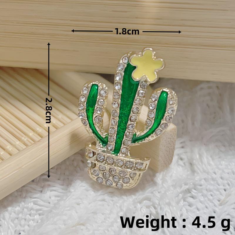 High-End Women's Butterfly Anti-Exposure Fashion Brooch
