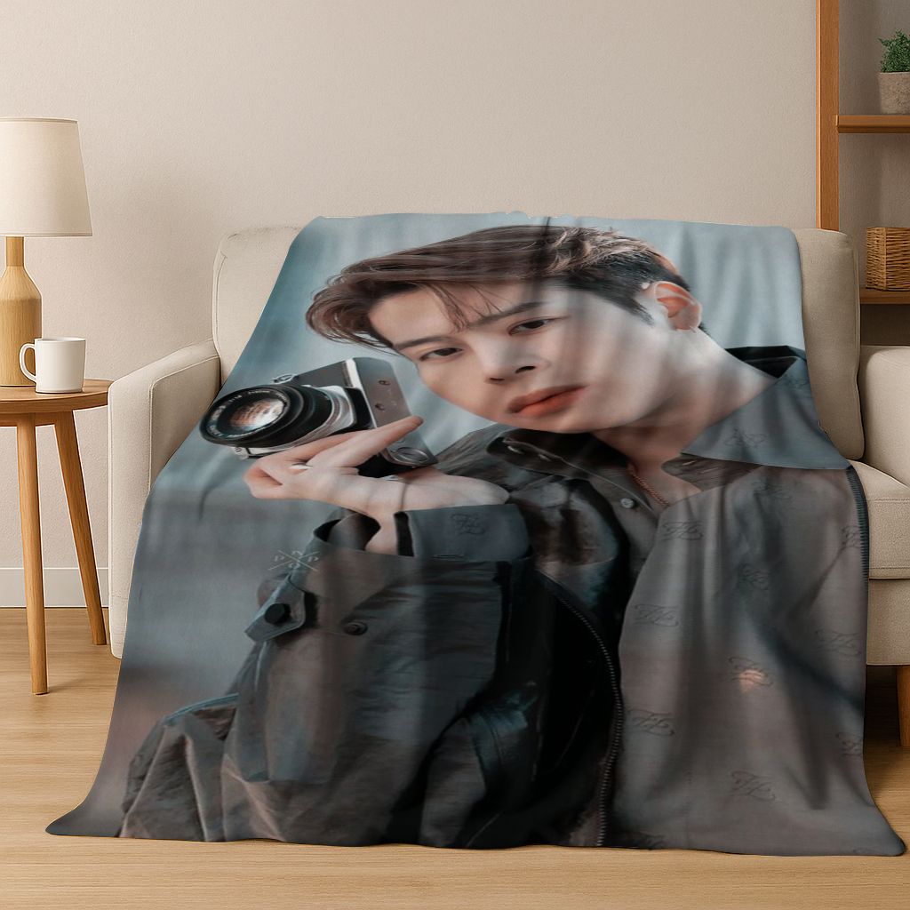 3D Jackson Wang Art Singer Star Flannel Blanket,Cozy Soft Throw Blanket for Home Bedroom Bed Sofa Picnic Office Cover Kids Gift