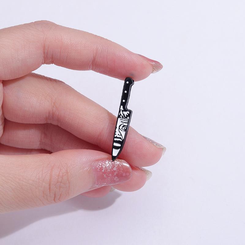 Horror Movie Dagger Enamel Pins Custom Friday Michael Brooches Lapel Badges Black Punk Gothic Halloween Jewelry