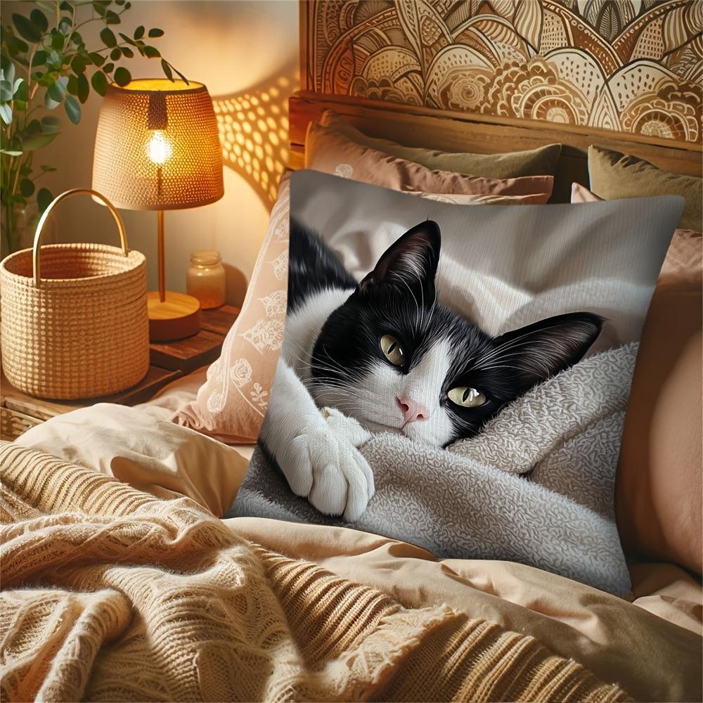 Contemporary Cute Cat Square Throw Pillow Cover Polyester Zipper Closure Decorative Sofa Bed Pillowcase For Various Room