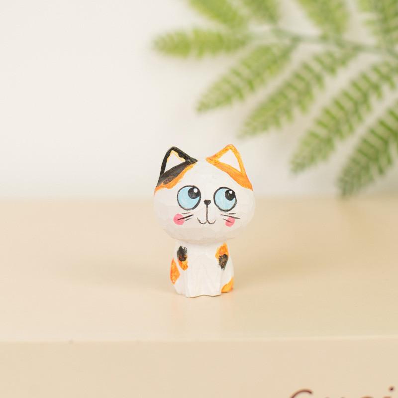Lucky Cat Small Figurine Wooden Craft Home Office Decor Gift For Celebrations