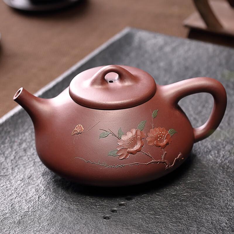 Yixing Zisha Shishipiao Teapot with Butterfly & Flower Motif