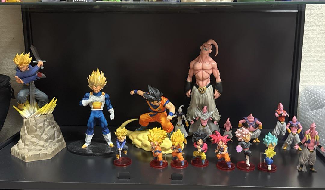 

[USED] Dragon Ball Figures