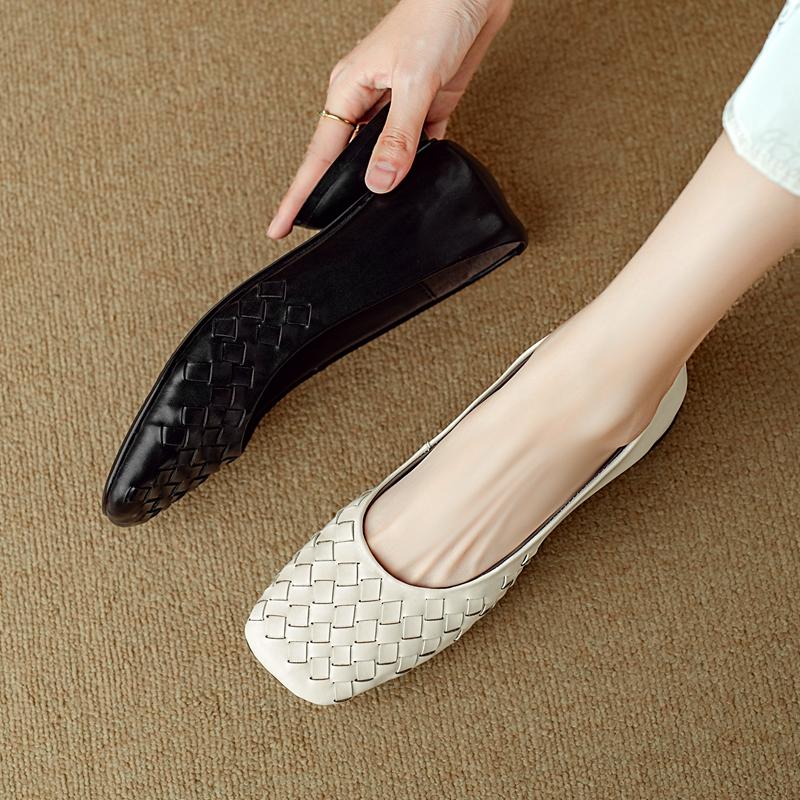 Fashion Women's New Spring and Autumn Square Head Genuine Leather Printed Cowhide Soft Low Heel Large Casual Single Shoes