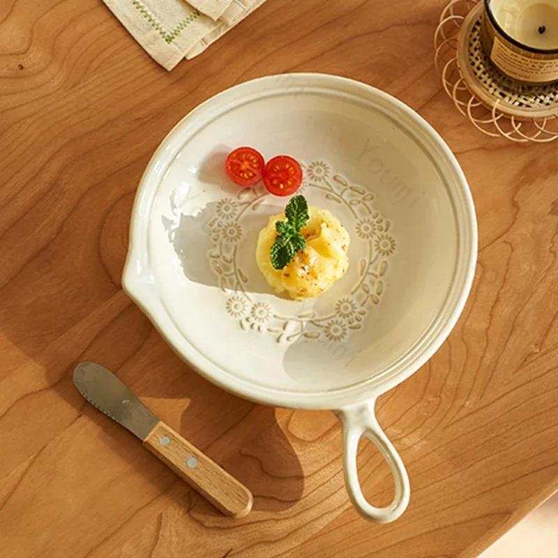 Einfarbige Relief-Keramikteller Modischer Japanischer Stil Speiseteller Haushalt Snack Früchte Teller Exquisites Geschirr