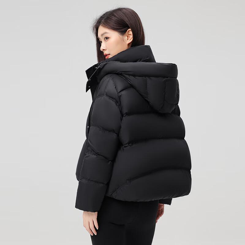 XueZhongFei Women's Short Hooded Puffer Down Jacket