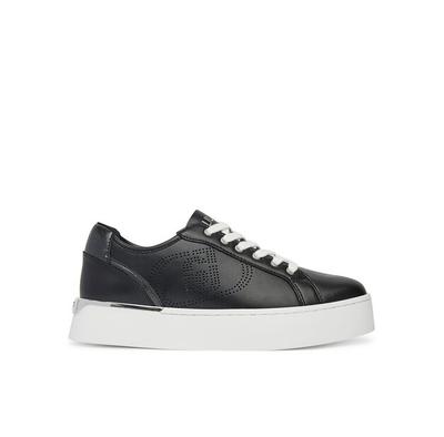 Pretty 05 Sneakers