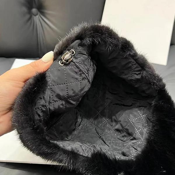 WTEMPO Retro Elegant Warm Thickened Soft Solid Color Windproof Cold-proof Peaked Caps Women's Autumn Winter Casual Versatile Plush Baseball Caps