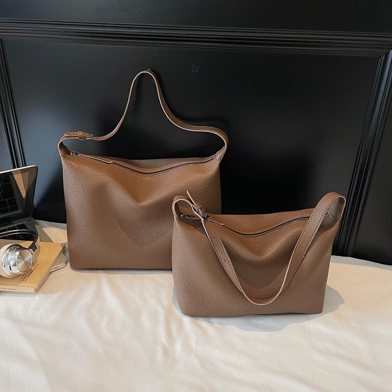 

Bag women s retro armpit bag women s 2025 autumn and winter new high-end shoulder bag simple and versatile crossbody bag Small