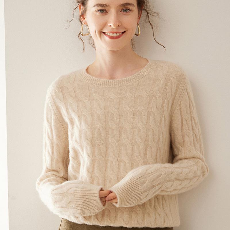 2024 Fall/Winter Women's Cashmere Loose Knit Pullover with Round Neck & Cable Design