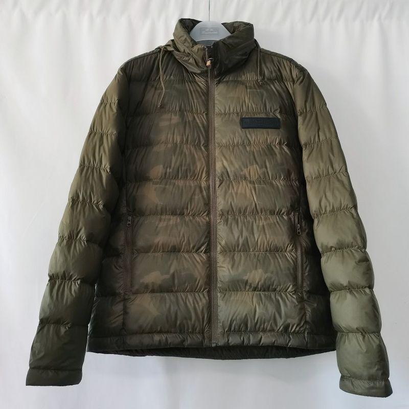 

Бренд Overplus Заказ Срезать бирку Камуфляжная расцветка Сочетание цветов Мужская и женская одинаковая Сверхлегкий пуховик Спорт на открытом воздухе Компактный Теплая верхняя одежда Camouflage color matching M