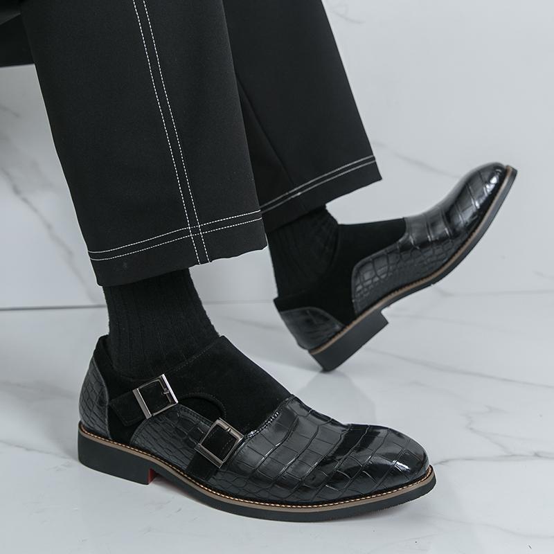 Leather Shoes For Man Loafers Tassel Casual Sneakers Business Wedding Big Size Luxury Design Shoes High Quality