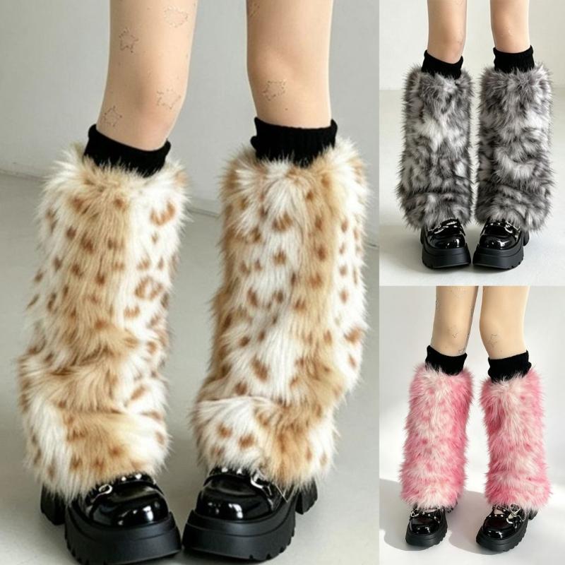 Plyšové návleky na nohy s leopardím vzorem z umělé kožešiny, navlékací konstrukce, elastické žebrované manžety a texturovaný volný vrstvený design pro ženy