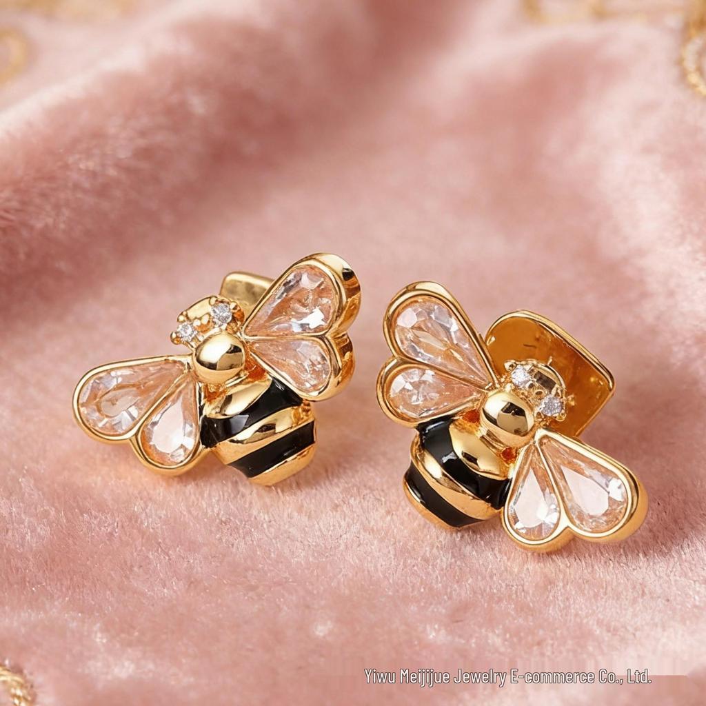 Miki Light Luxury Crystal Stud Earrings: Elegant Women's Niche Design for Fashion