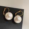 Elegant French Retro Floral Pearl Earrings - Geometric, Versatile, High-End Design for Women