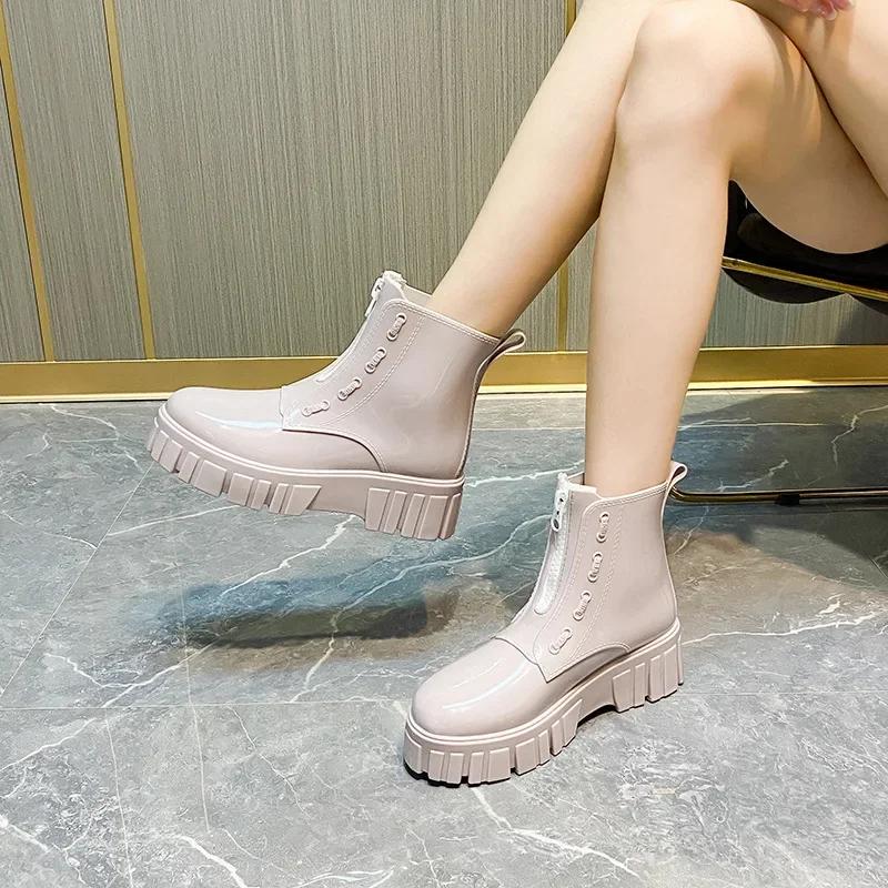 Fashion Women Thick Soled Rain Boots Non-Slip Fashion Outdoor Wear-resistant Rubber Waterproof Shoes Women Jelly Soft Soled Rain Boots