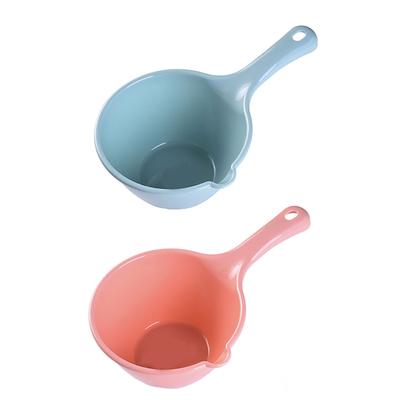 1PC Large Capacity Plastic Water Ladle and Dipper Lightweight Multi Purpose for Bathing and Bathroom Easy To Clean