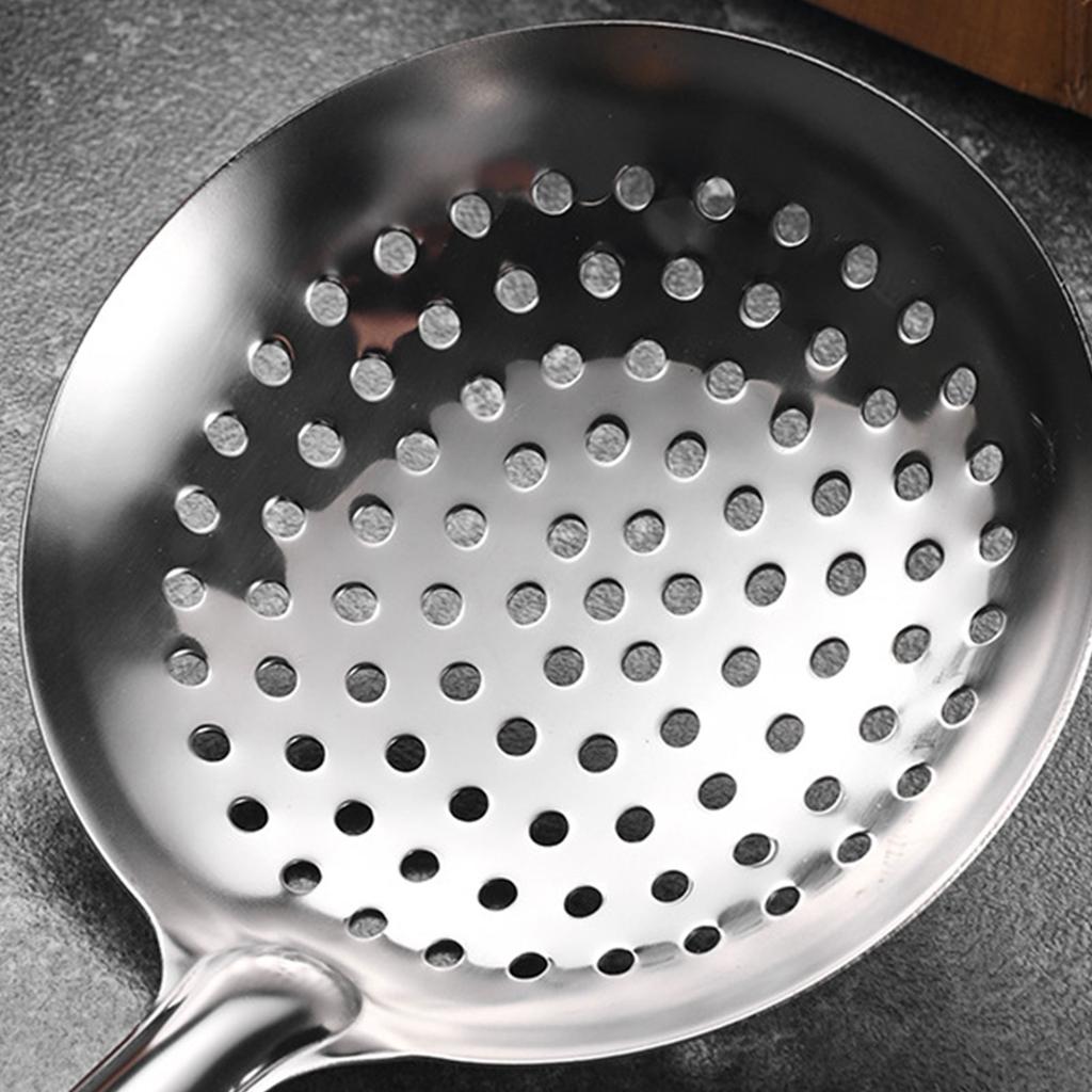 Professional 201Stainless Steel Frying Skimmer Kitchen Strainer with Wood Handle Food Strainer Skimmer for Kitchen