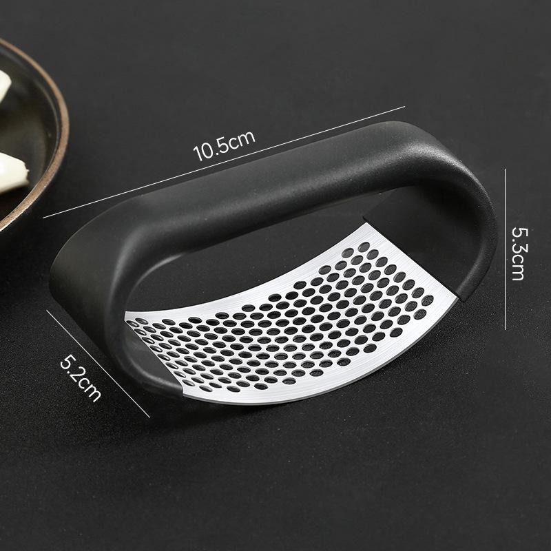

Manual Garlic Mincer Tool - Garlic Press, Mince, and Paste Gadget for Kitchen Use чёрный