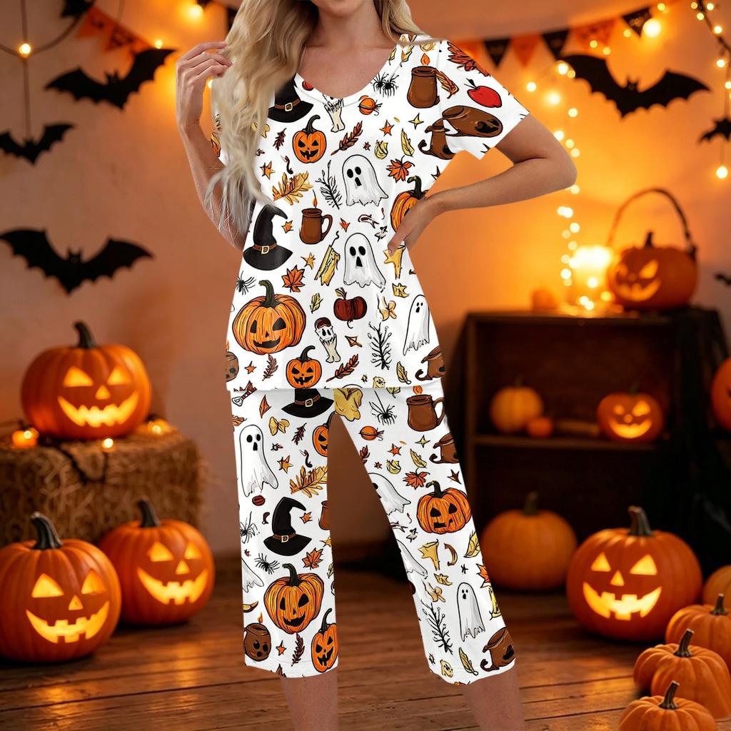 Women Halloween Two Piece Set Short Sleeve Top and Capri Pants Lounge Wear Pumpkin Print Casual Sleepwear Set