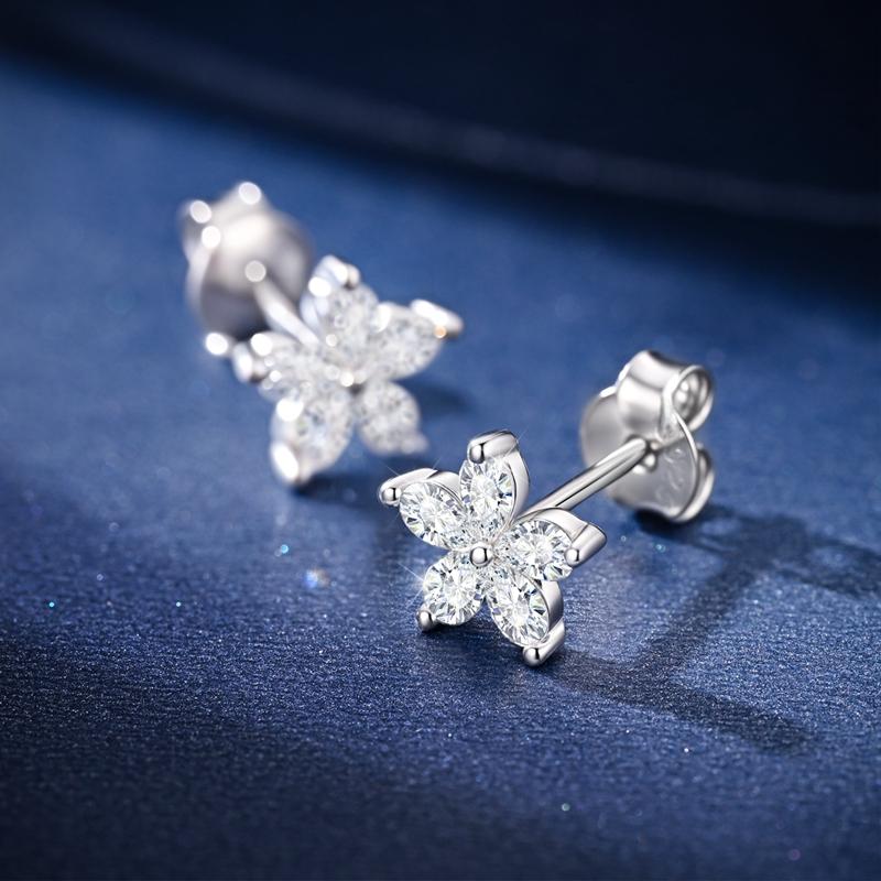 Moissanite Stud Earring Genuine Copper Timeless Shining Round Heart Flower Moissanite Ear For Women Wedding Engagement