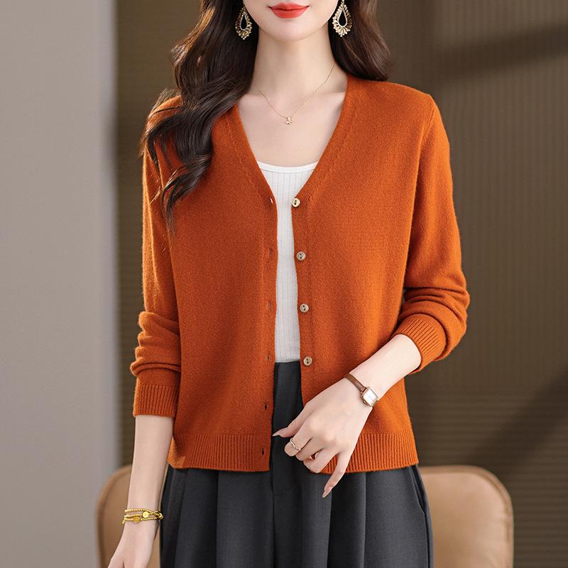 Women's 100% Wool V-Neck Cardigan - Spring/Autumn 2025, Long Sleeve, Petite, Lightweight Sweater