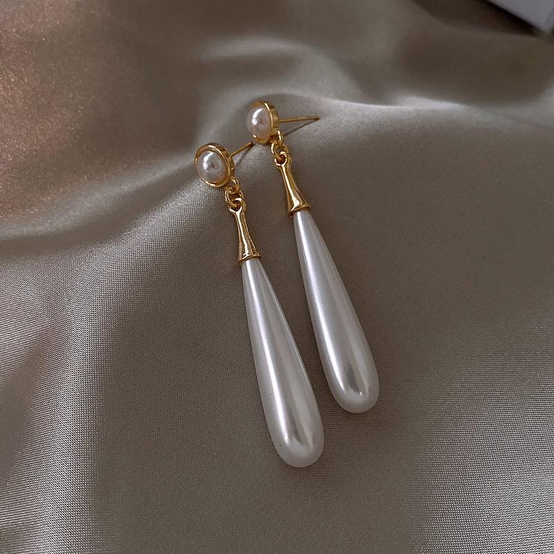 Real gold electroplated zircon pearl flower fritillary earrings simple stud earrings temperament earrings women