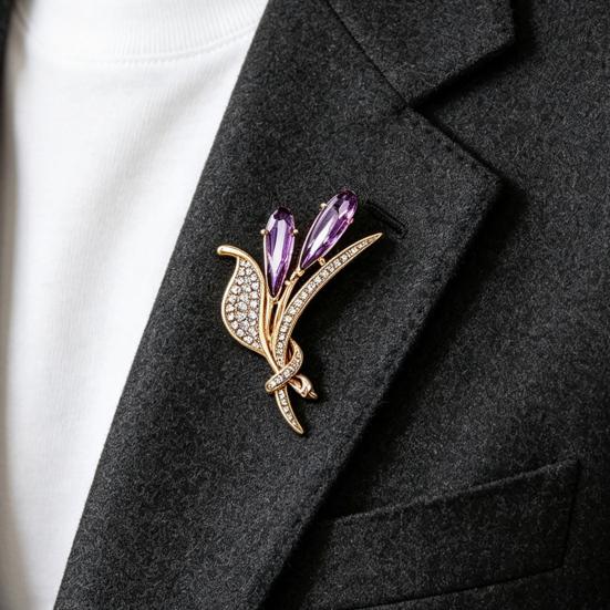 Metal Brooch Pin Ear of Wheat with Rhinestone, Faux Purple Crystal Suit Lapel Pin, Dainty Jewelry for Coats Sweaters Scarves Decorative