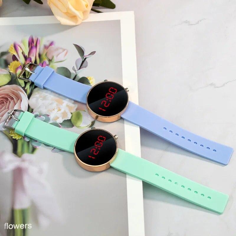 LED Unisex Digitaal Polshorloge Casual Sporthorloge voor Mannen Vrouwen Decoratieve Horloges