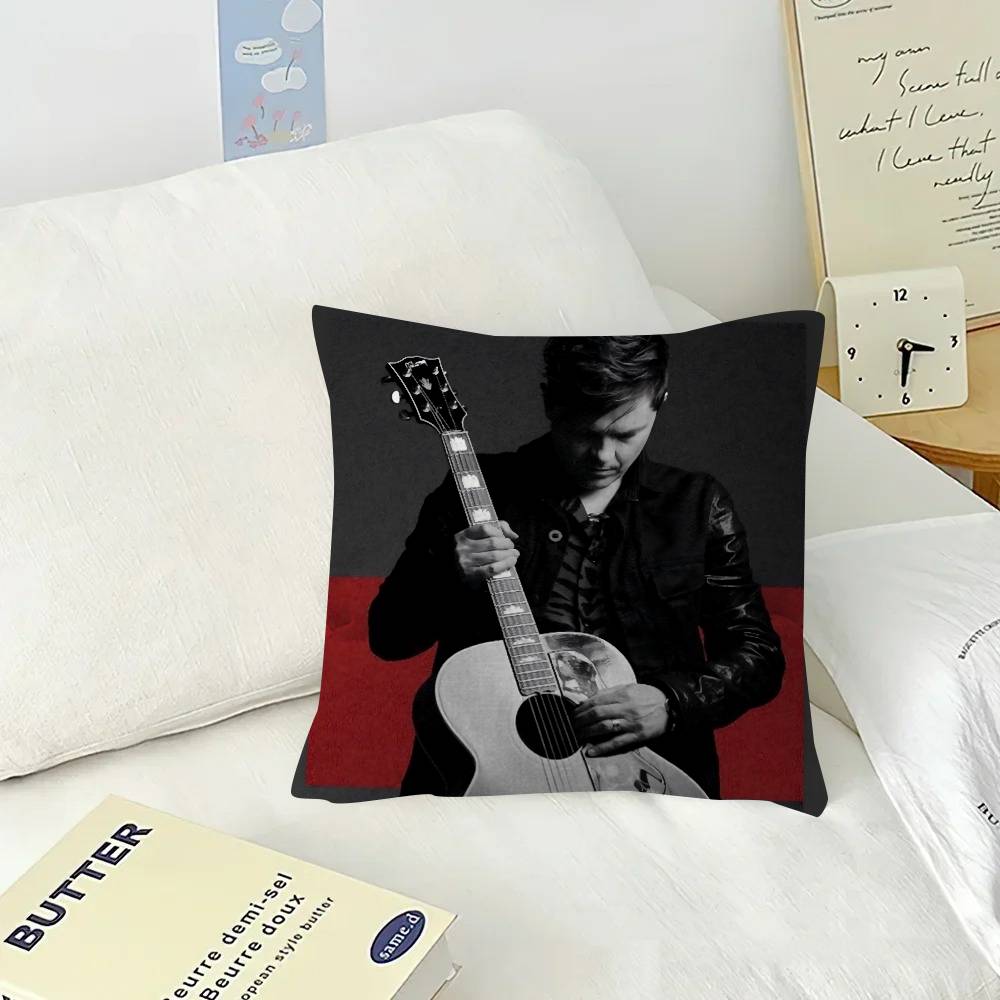 Singer Michael Patrick Kelly Traces Cushion Cover Pillowcase Upholstery Sofa Throw Pillow Home Decor Pillowcas