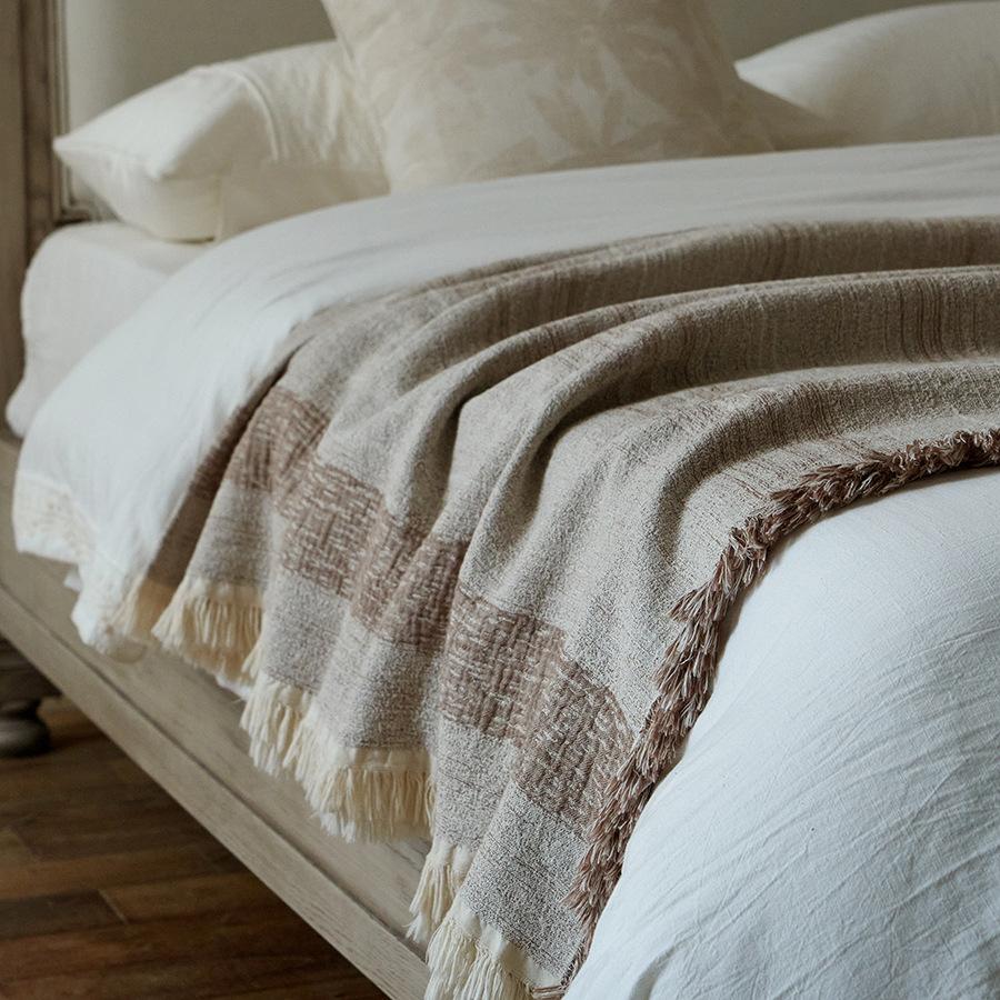 Retro Blanket King Size 80% Cotton 20%Linen Yarn Dyed Jacquard Tassel Blanket Sofa Bed Cover Blanket Bedspread On The Bed