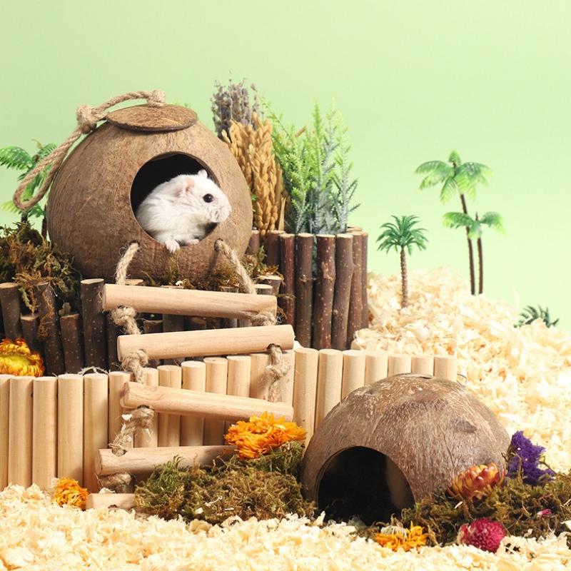 Hamster House Bite-resistant Natural Small Pet Coconut Cages Guinea-pig Hamster Hideout House Toy Wooden House Pet Supplies Natural Coconut Hut