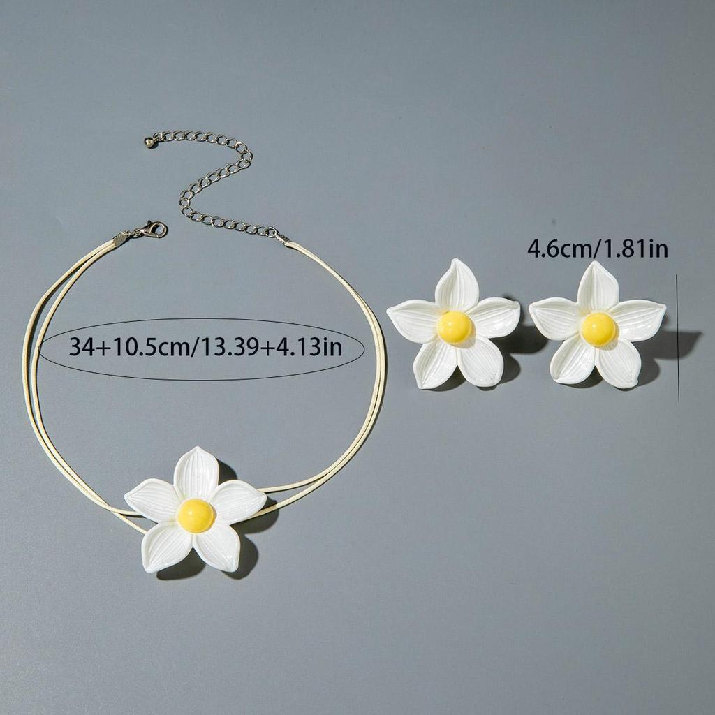 New Early Spring Flower Earnail Women's Fashion Necklace Set, Versatile and Niche Charm Jewelry Set