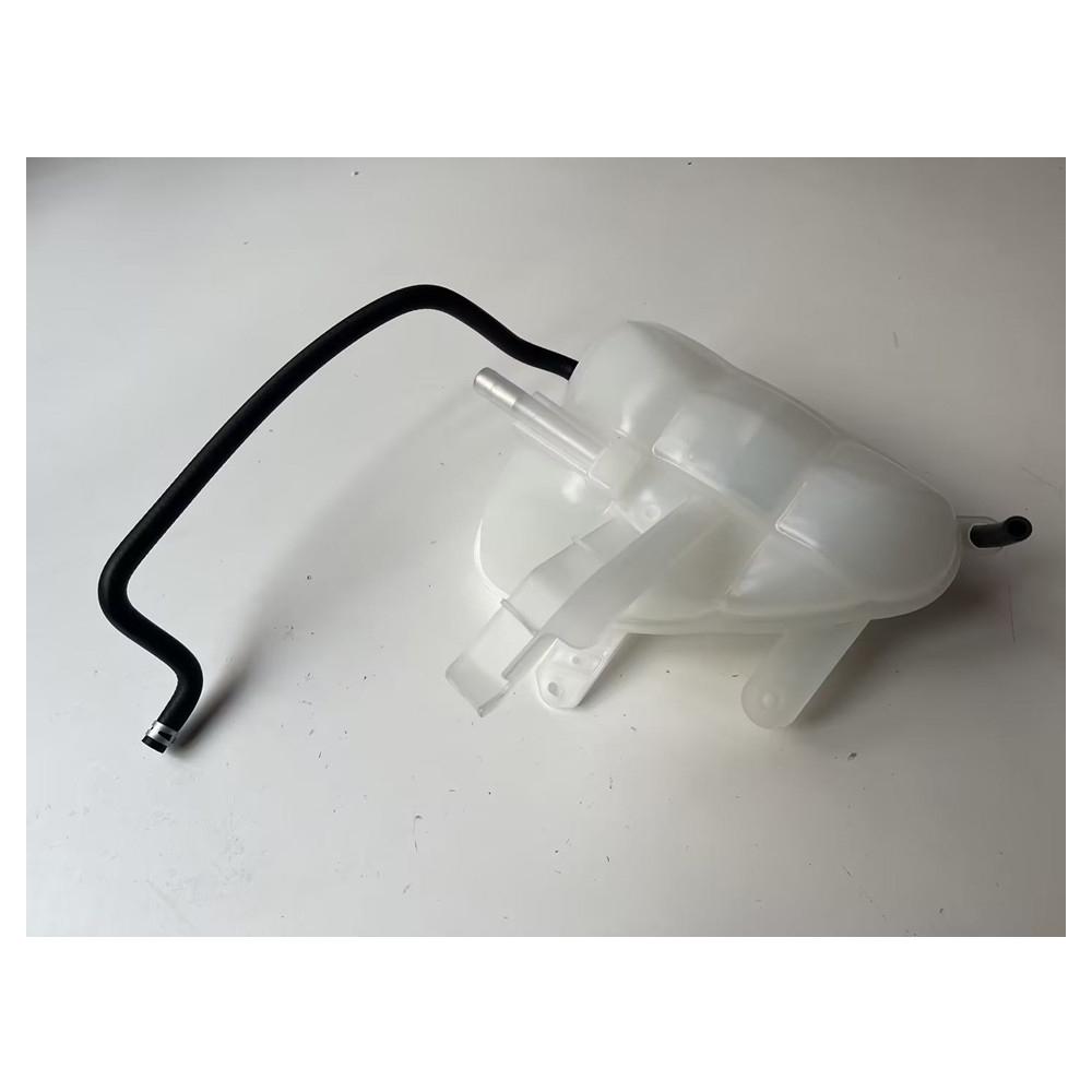 

Radiator Coolant Reservoir For 2014-2015 Jeep Grand Cherokee CH3014146