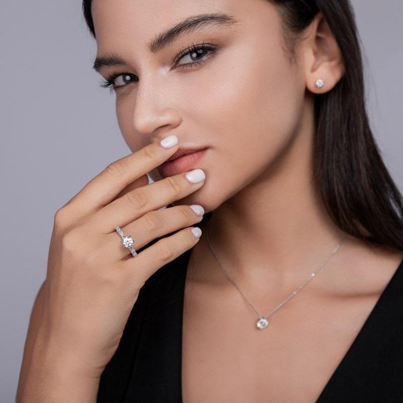 Silver Luxury Inlaid Carat Light Luxury Ring Hot Selling Moissanite Ring High
