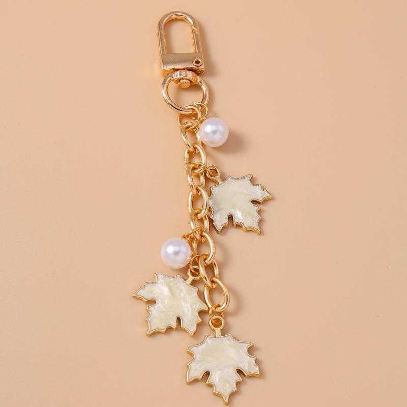 Cute Enamel Maple Leaf Keychain Women Girls Key Ring Pendants for Handbag Decor DIY Handmade Jewelry Gifts