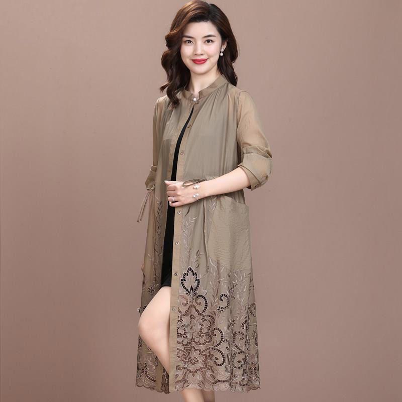 Embroidery Windbreaker Women's Long Autumn Cloak High-End Mother Sunscreen Cardigan Temperament Jacket Mother Coat Tops