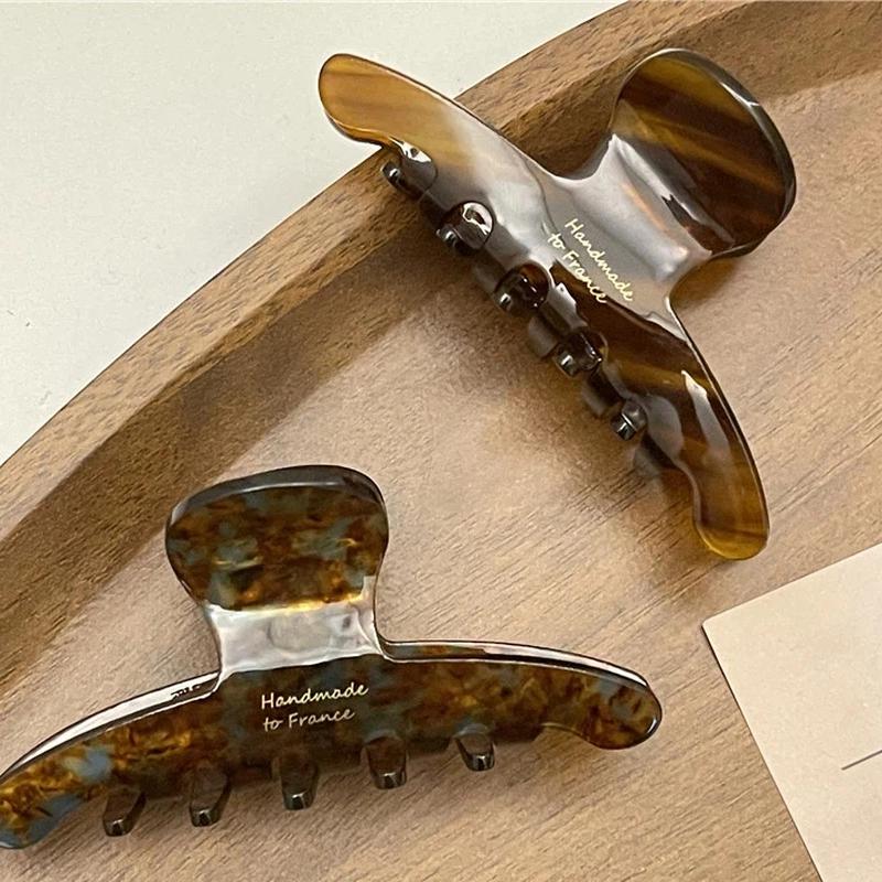 MOYAN ACC Large Acetate Amber Claw Clip Maillard Elegant French Handmade Woodland Hair Shark Clip For Women Back Of Head
