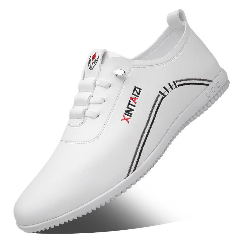 Men's shoes 2025 new summer breathable white beanie shoes men's casual leather shoes soft sole one pedal shoes