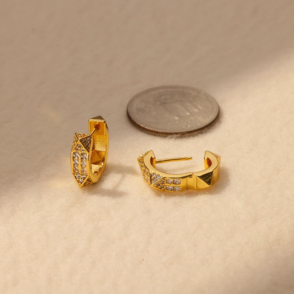 Micro-inlaid Zircon Geometric Mini Exquisite Ear Buckle Earrings Women's Simple Commuter Wear Accessories