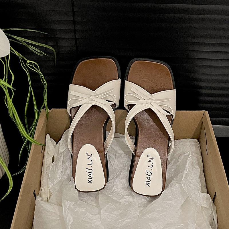 

Internet celebrity explosion retro white one-word slippers women s wear 2025 new summer height increase with skirt thick-bottomed sandals 35 бежевий