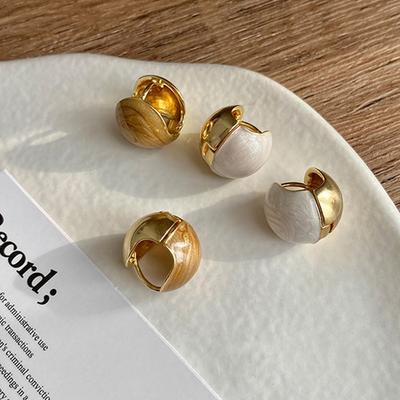 Fashion Design Lady Round Bead Korean Style Earrings Women Earrings Enamel Ear Buckle Stud Earrings