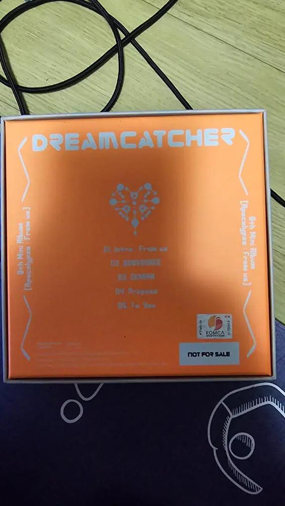 DREAMCATCHER not-for-sale autographed album