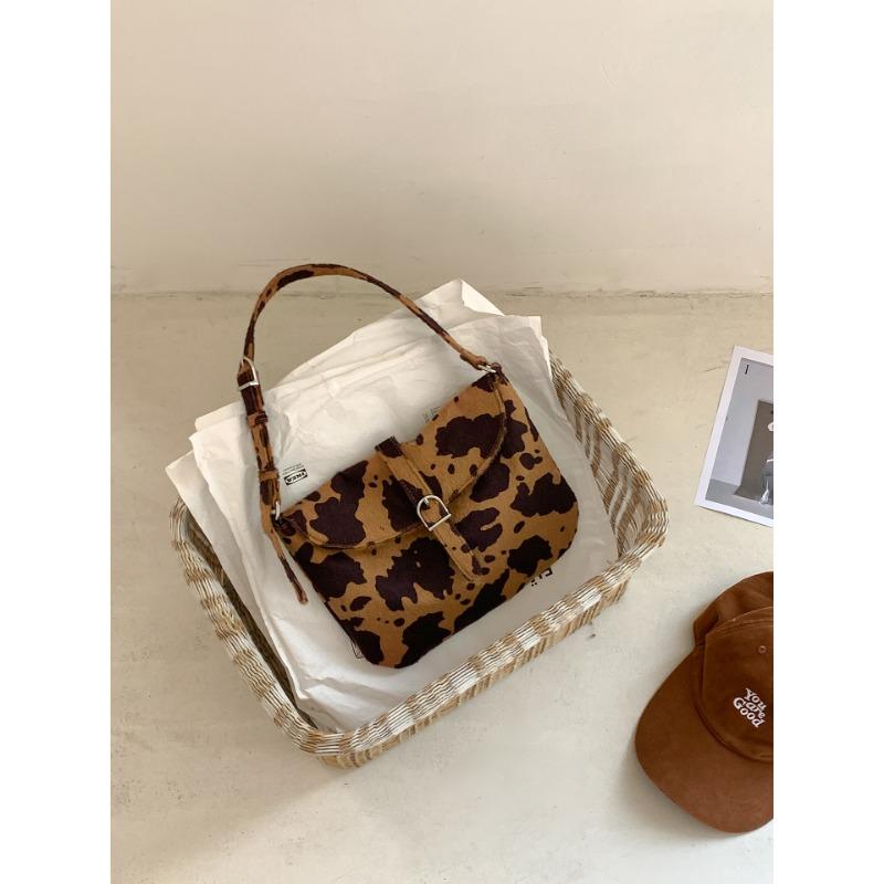 

Осень и зима новая сумка через плечо женская модный тренд портативная женская сумка нишевый дизайн чувство коровьего принта сумка подмышку женская кофейный