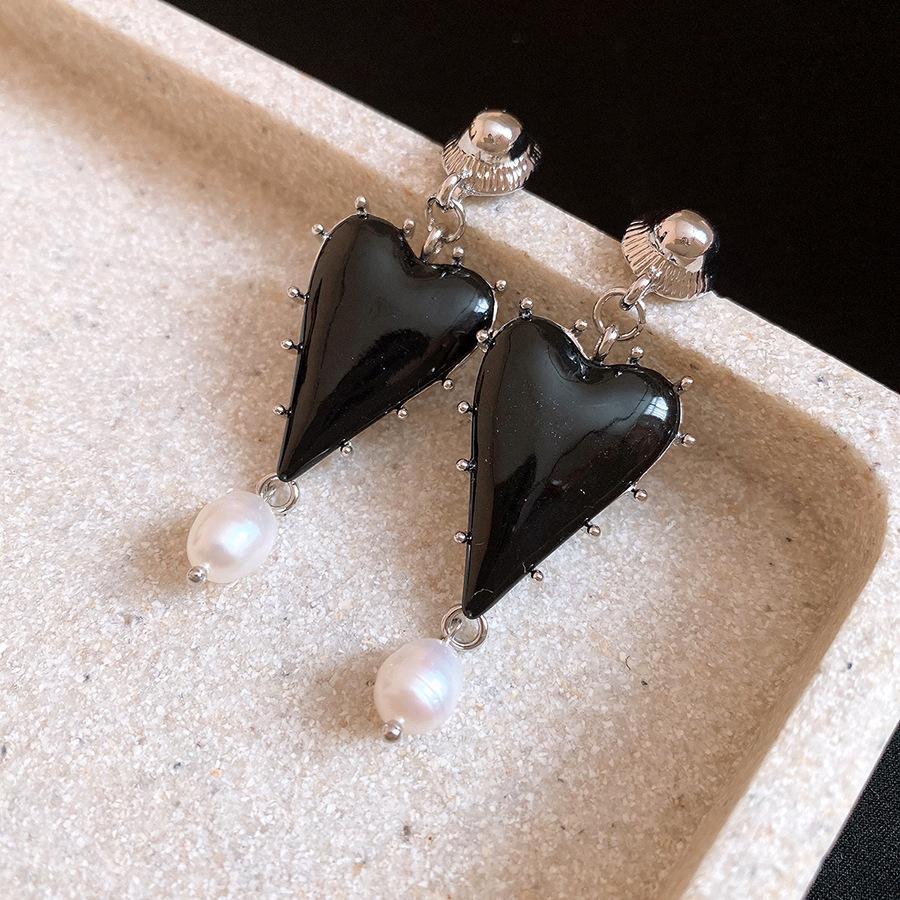 Resin Pearl Heart Pendant Earrings Elegant Stylish Women Jewelry
