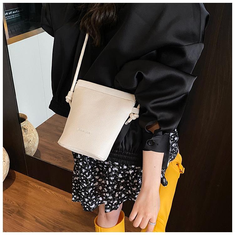 New Fashion Spring and Summer High-end High-value Small Bag Casual Shoulder Crossbody Bucket Bag