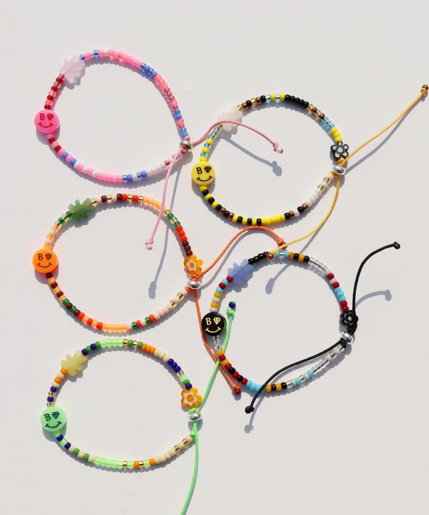 Bonbeau Kitsch Motives Charm Beads Knot Bracelet Kitsch Smile Teddy Bear Charm Beads Thread Bracelet Knot Bracelet