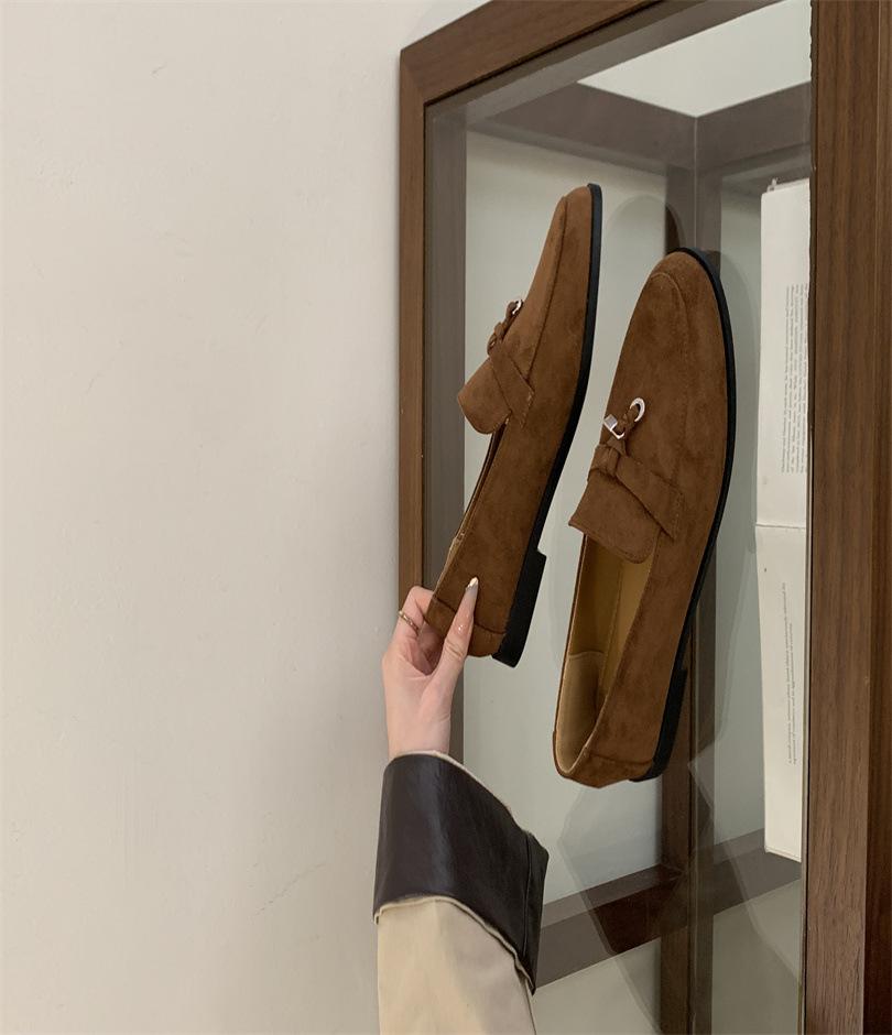 

Niche anti-velvet fringed loafers trimmed women s 24 autumn new British round head single shoes 39 світло-коричневого кольору