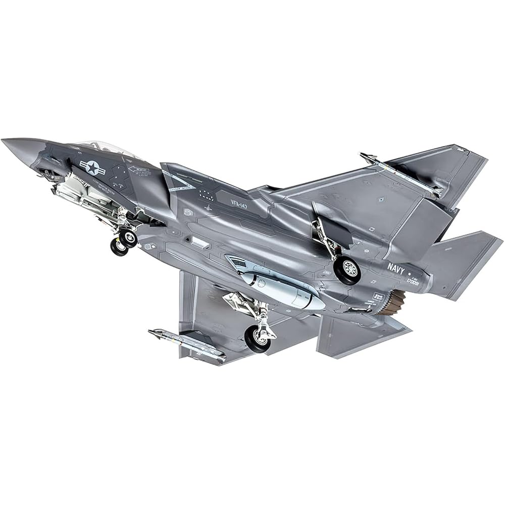 Tamiya (TAMIYA) 1/72 Warbird Collection No.94 Lockheed Martin F-35C Lightning II Plastic Model 60...