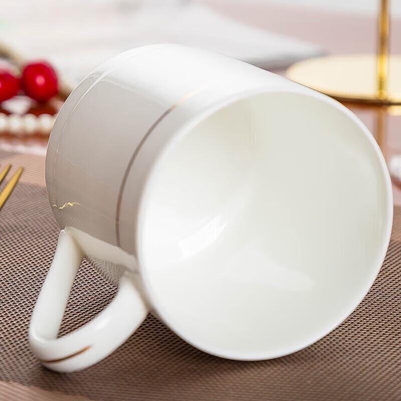 Tao Xianghui Gold-Rimmed Bone China Conference Mug with Lid